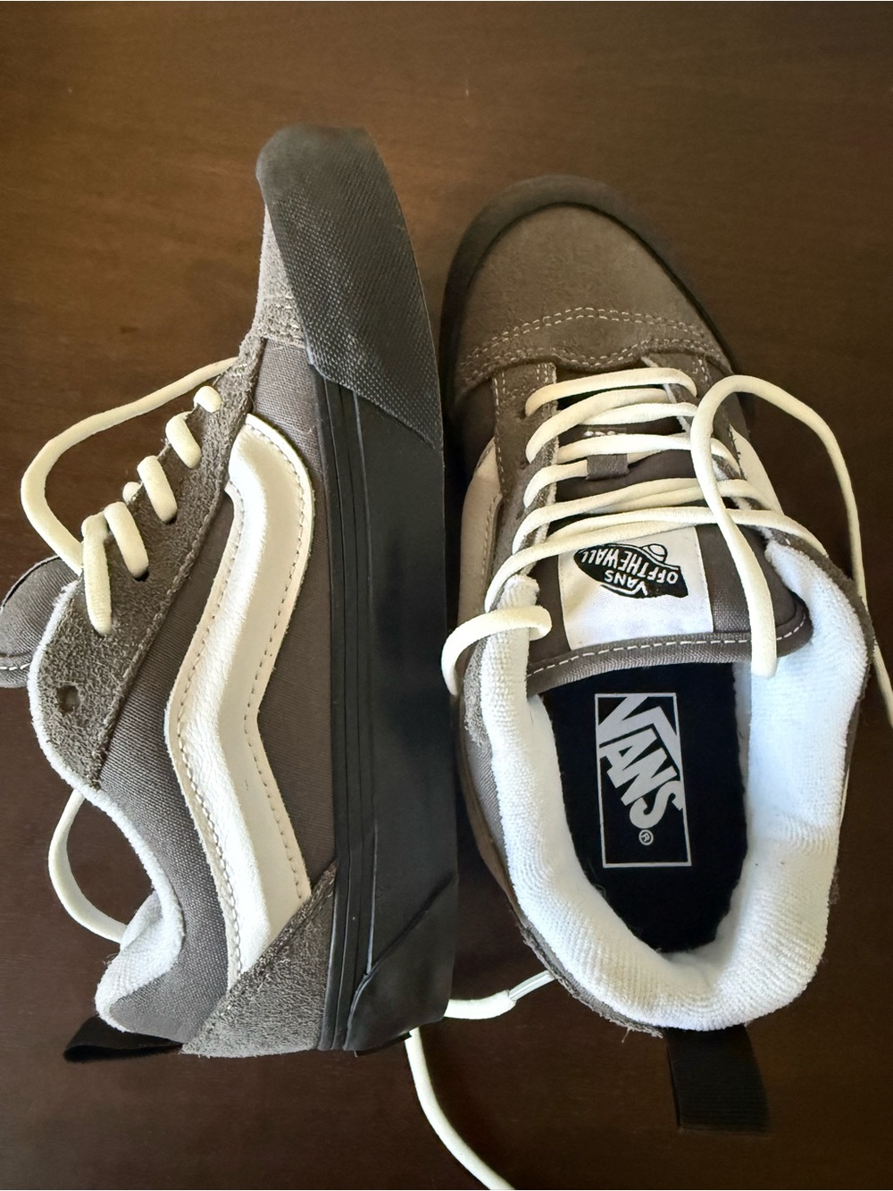 NWOT Vans Kids Gray and White Old Skool Sneakers